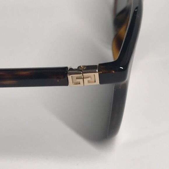 New Authentic Givenchy Tortoise Shell Sunglasses with Green Lenses GV7160/s - Picture 12 of 13